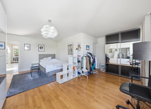 Beau duplex en attique de 5,5 pièces à Bursinel - photo 9