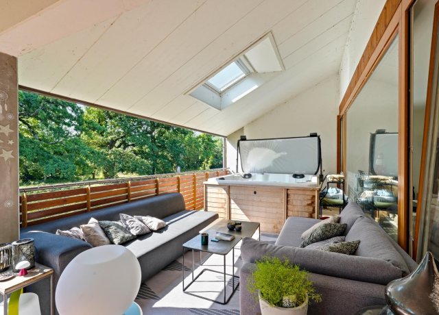 Beau duplex en attique de 5,5 pièces à Bursinel - photo 8